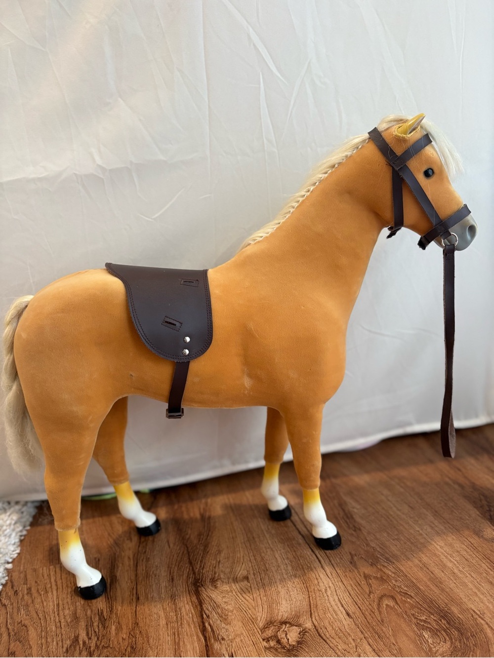 Vintage American Girl Doll Plush Ride-On Toy Horse in Honey Tan with Blonde Mane